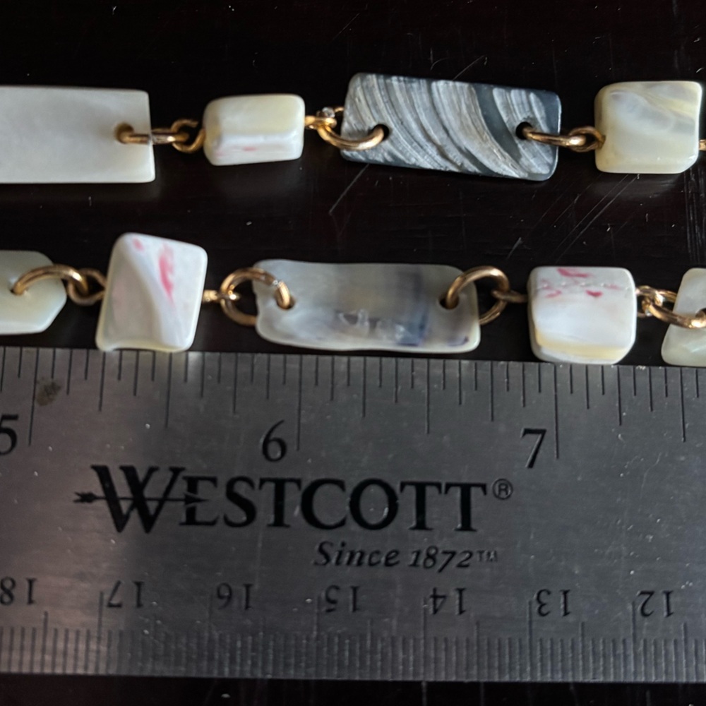 Mother of Pearl vintage necklace - Picture 7 of 9